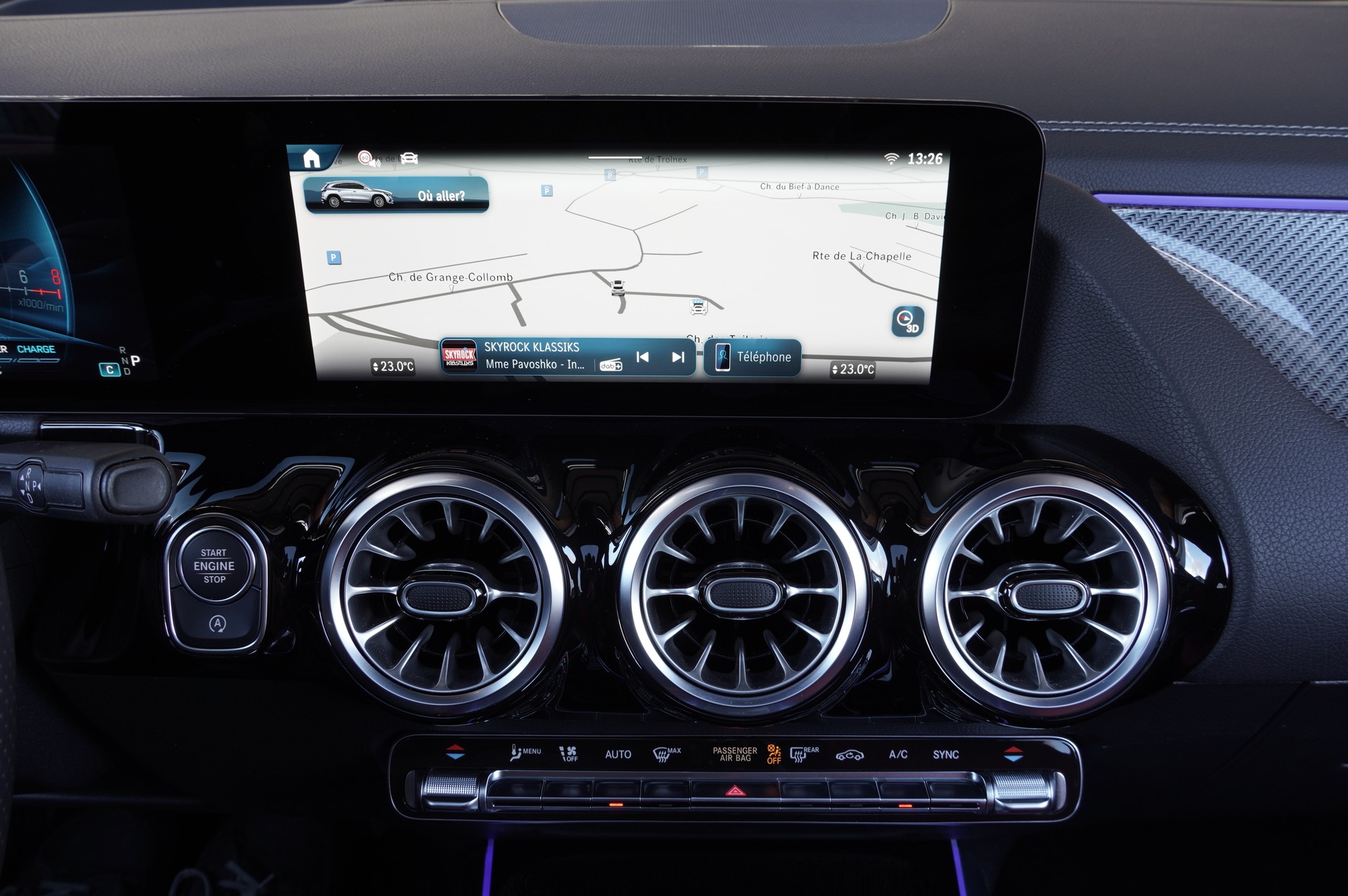 MERCEDES-BENZ GLA AMG 35 4Matic 8G-DCT-image-13