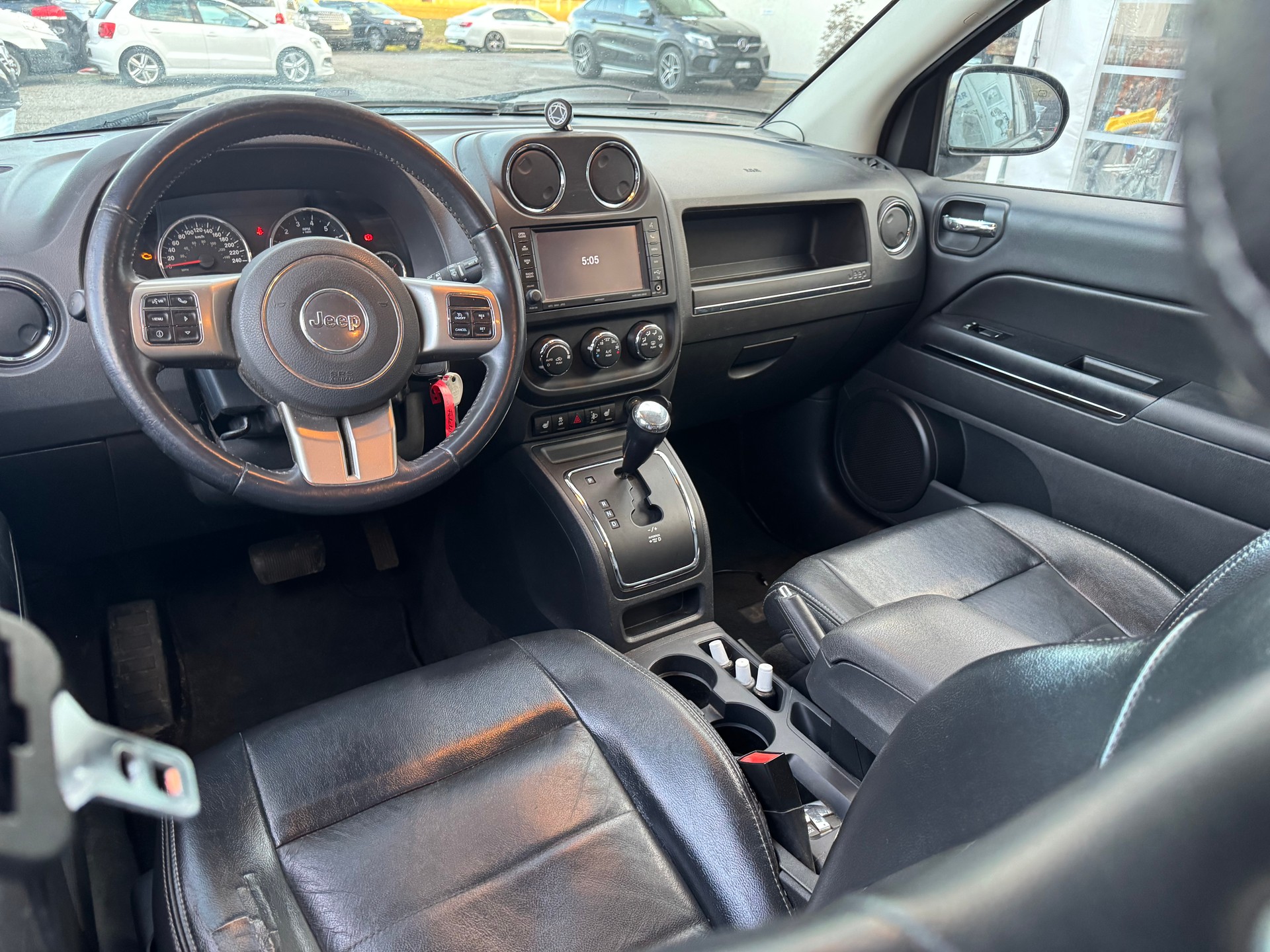 JEEP Compass 2.4 Limited CVT-image-7