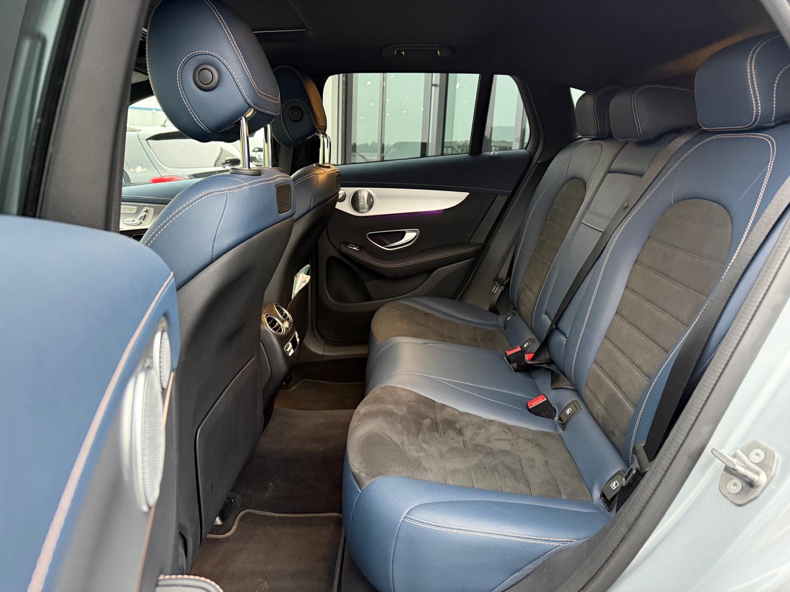 MERCEDES-BENZ EQC 400 AMG Line 4matic * 1886 Edition *-image-15