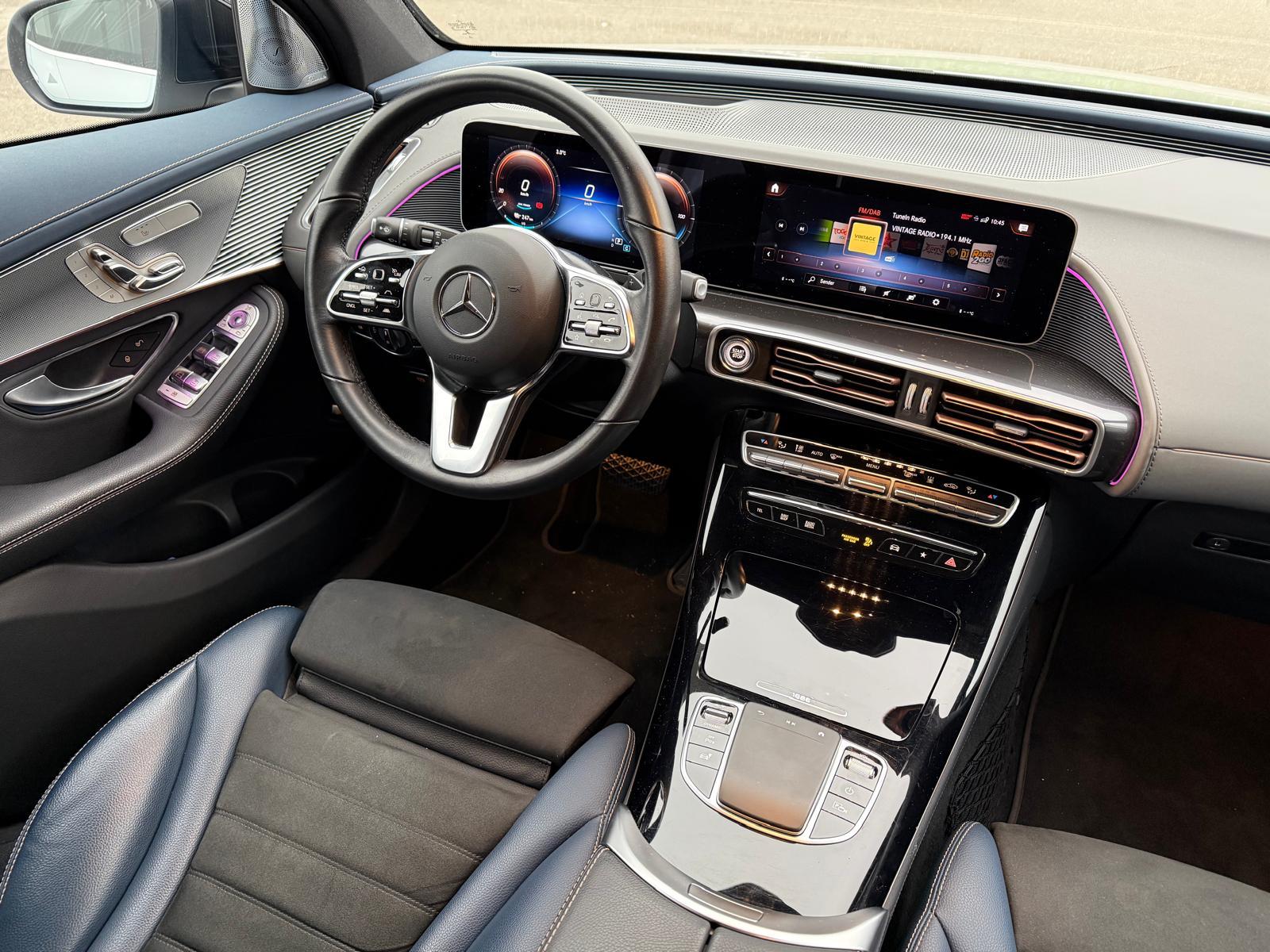 MERCEDES-BENZ EQC 400 AMG Line 4matic * 1886 Edition *-image-10