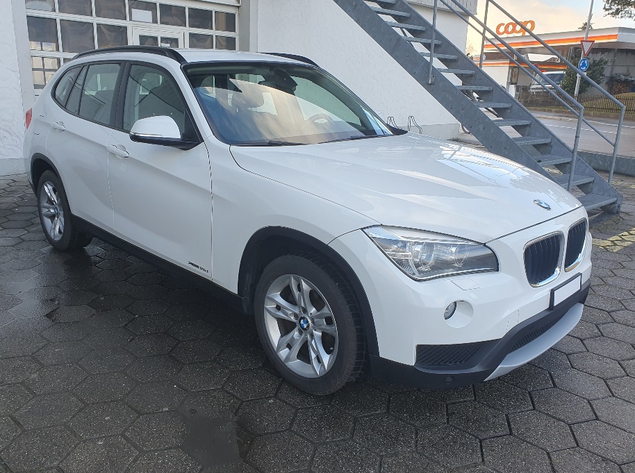 BMW X1 xDrive 18d Steptronic-image-1