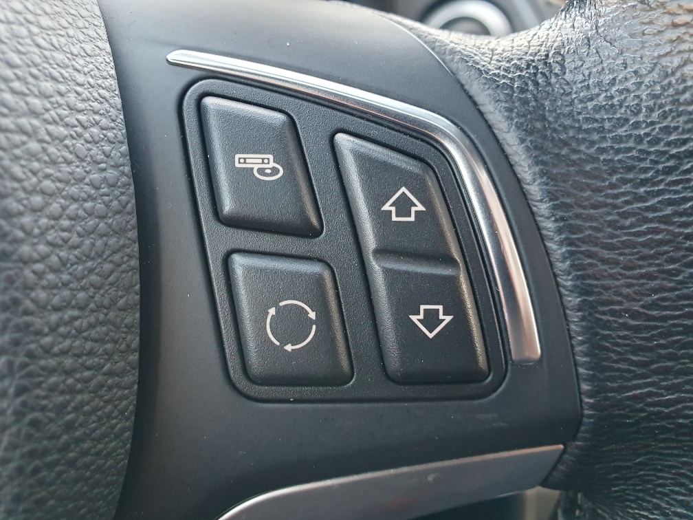 BMW X1 xDrive 18d Steptronic-image-13