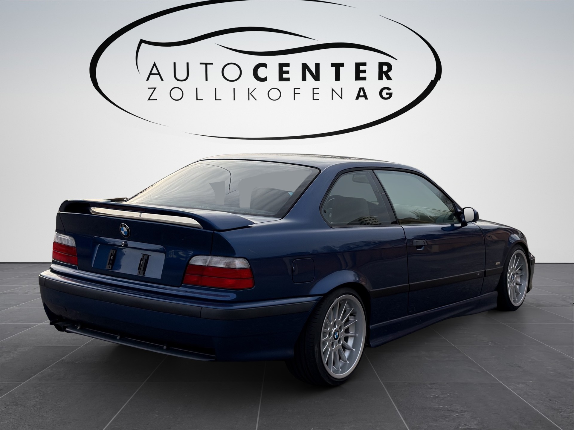 BMW 328i Coupé M- Paket-image-5