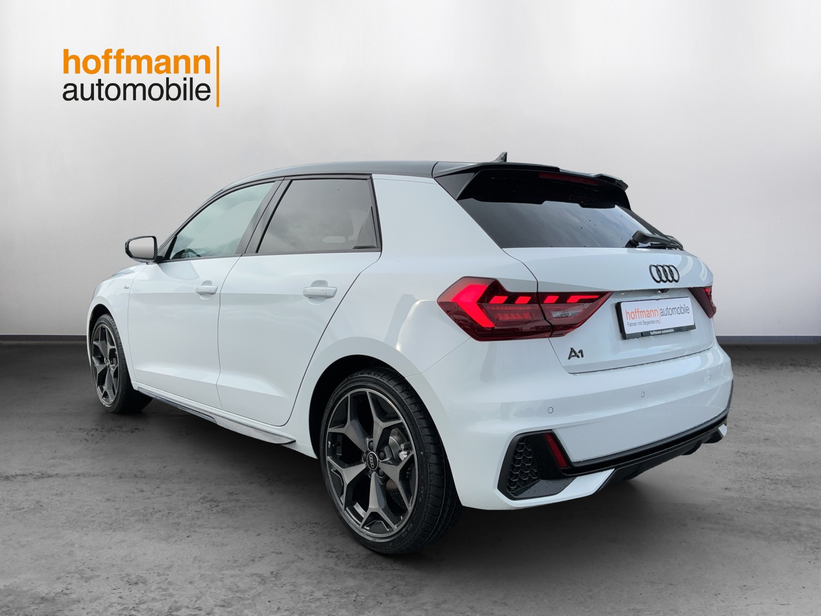 AUDI A1 Sportback 35 TFSI S Line S-tronic-image-5