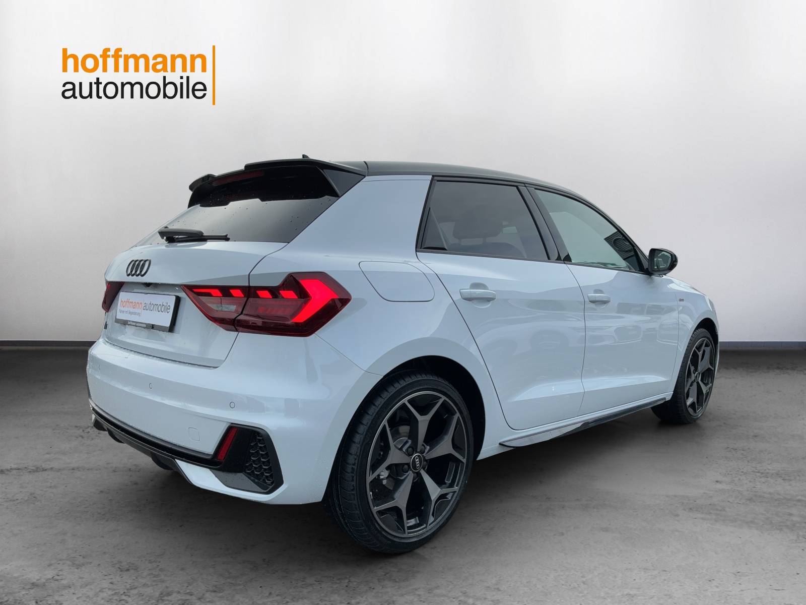 AUDI A1 Sportback 35 TFSI S Line S-tronic-image-3