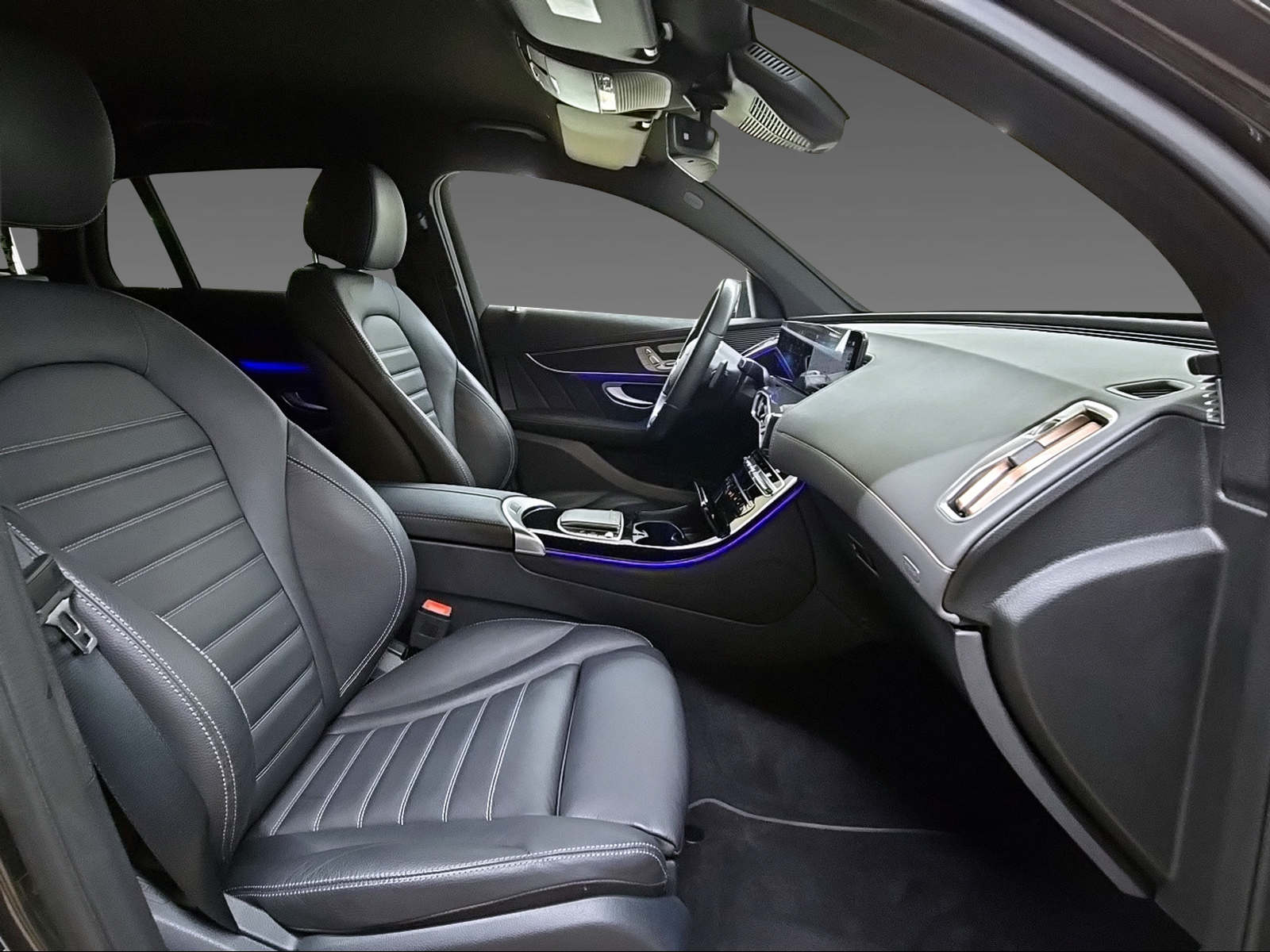 MERCEDES-BENZ EQC 400 4Matic-image-13
