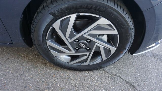 HYUNDAI i20 1.0 T-GDi Amplia DCT-image-5