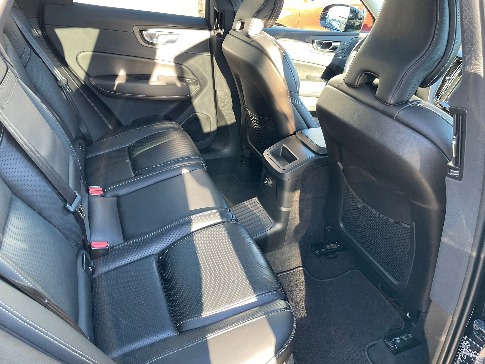 VOLVO XC60 T8 eAWD Inscription Geartronic-image-12