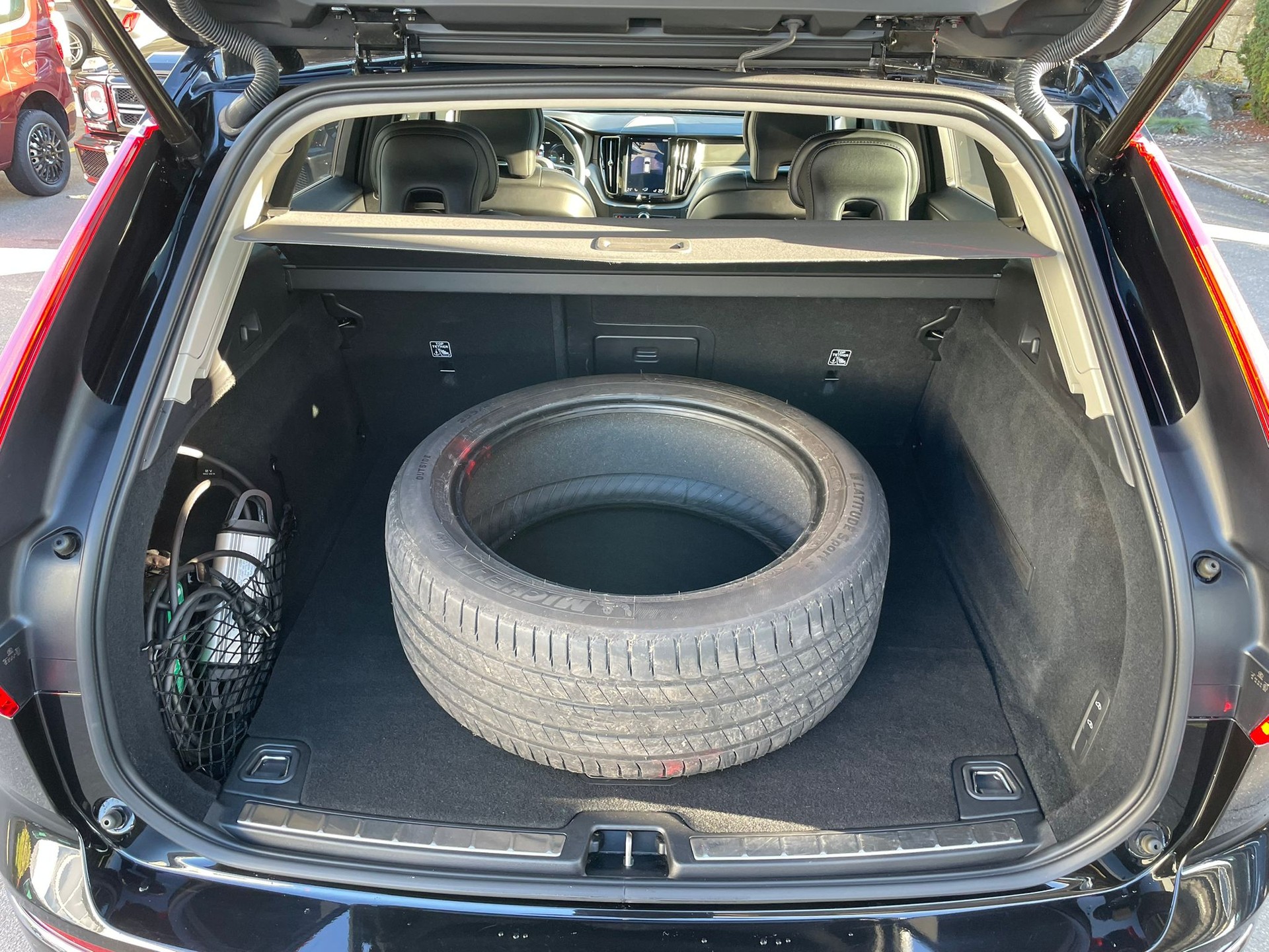 VOLVO XC60 T8 eAWD Inscription Geartronic-image-8