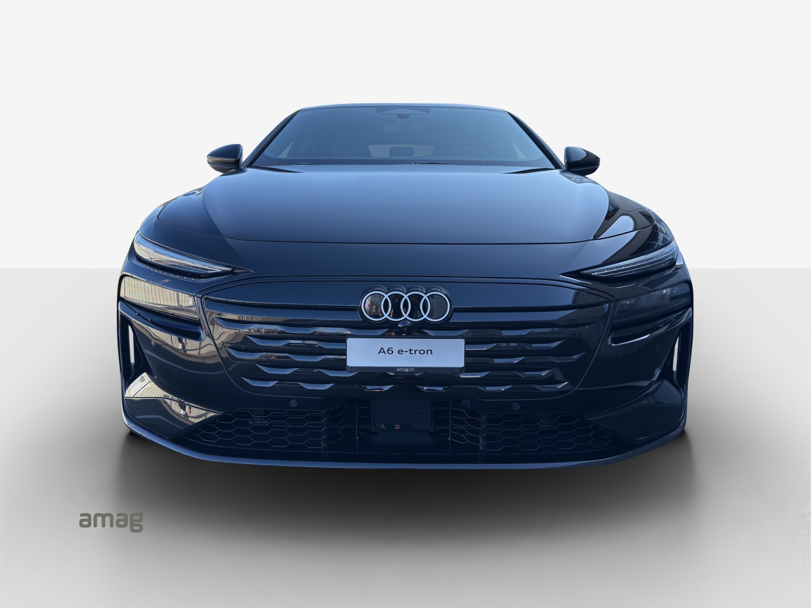 AUDI A6 Avant e-tron quattro-image-6