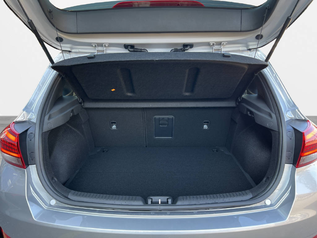 HYUNDAI i30 1.6 T-GDi N-Line DCT-image-8