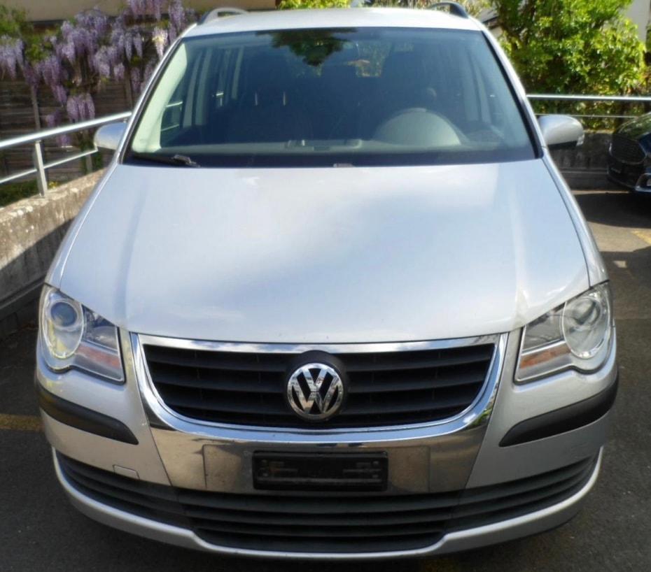 VW Touran 1.9 TDI Trendline-image-0