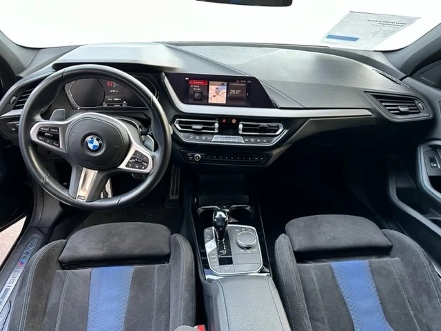 BMW M135i xDrive-image-4