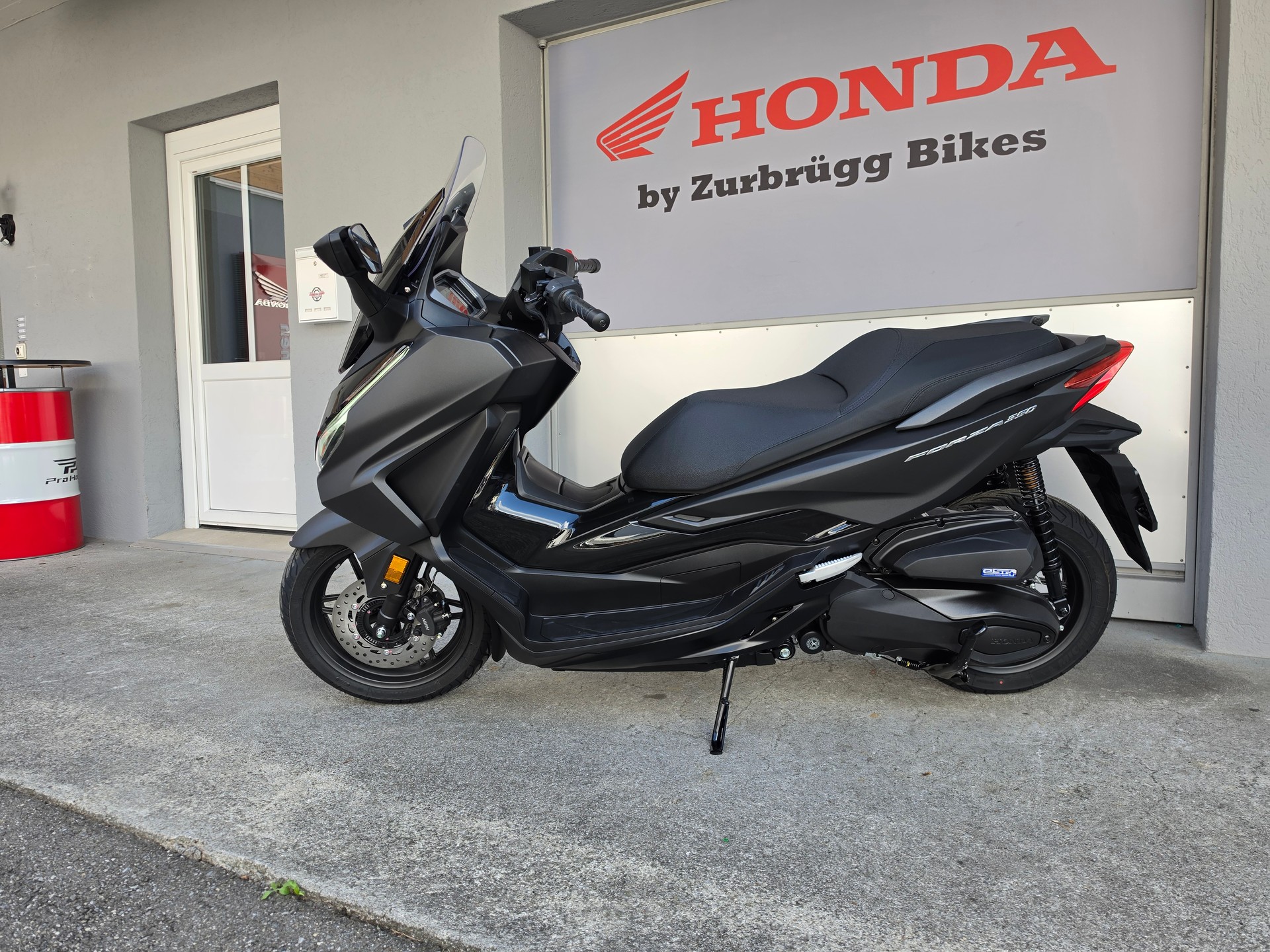 HONDA NSS 350 Special Edition-showroom-element-1