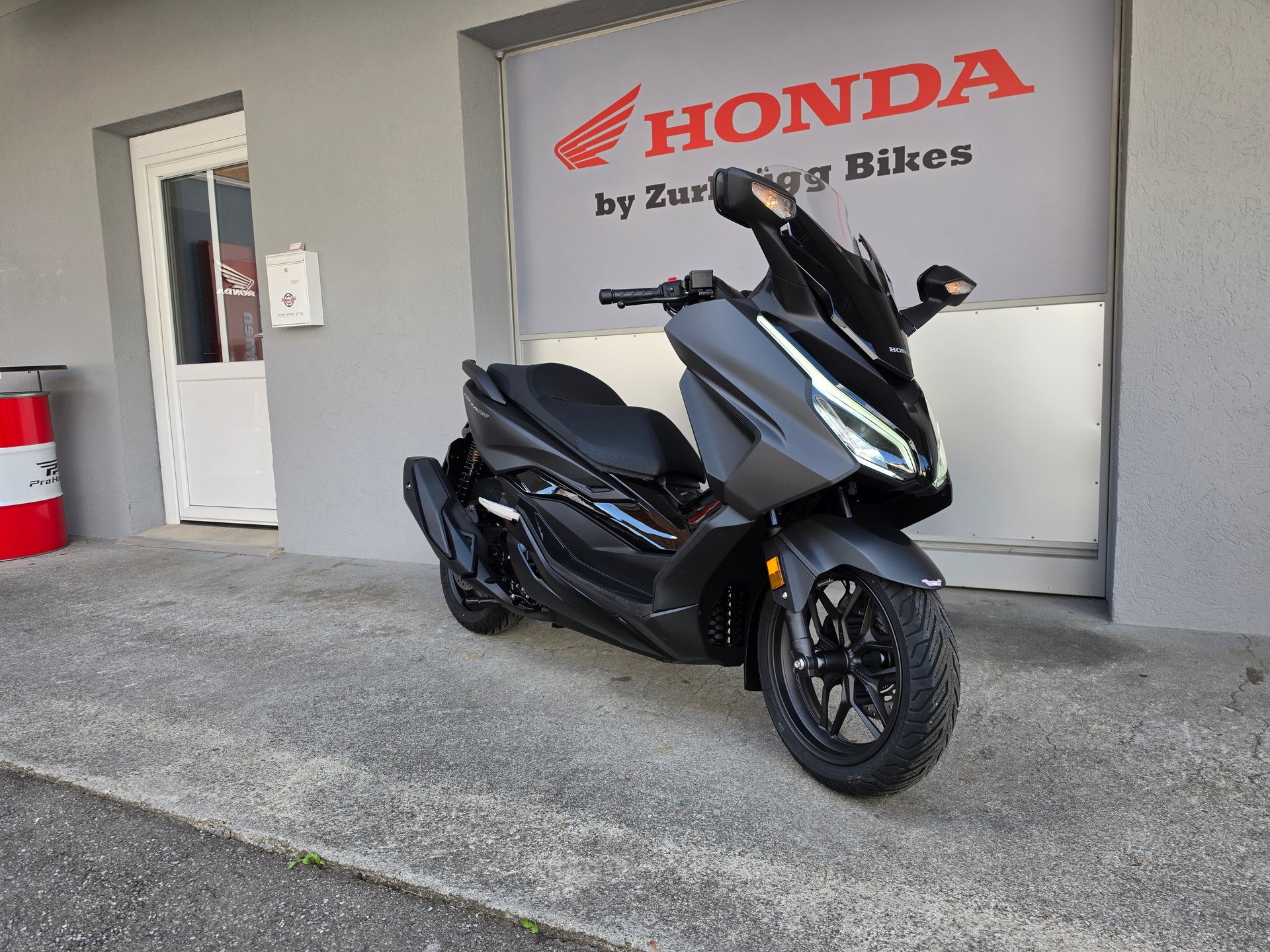 HONDA NSS 350 Special Edition-showroom-element-3