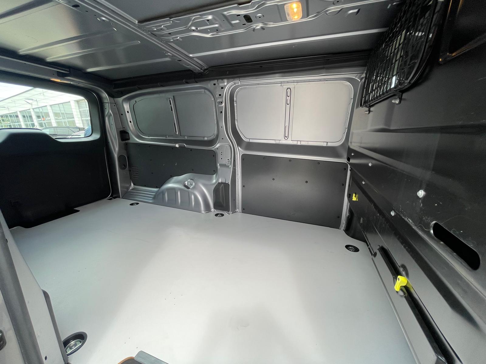 OPEL Vivaro Cargo 2.0 CDTI Enjoy s/s L EN-image-10