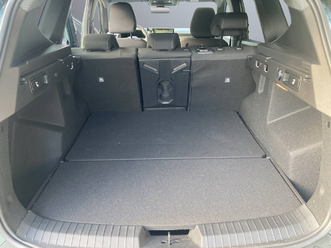DACIA Bigster 1.8 Hybrid Journey-image-6