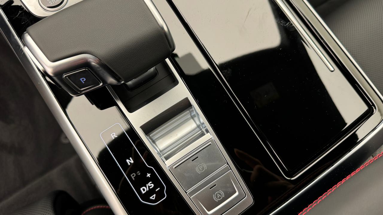 AUDI Q8 SUV TDI quattro 210 kW S line-image-10