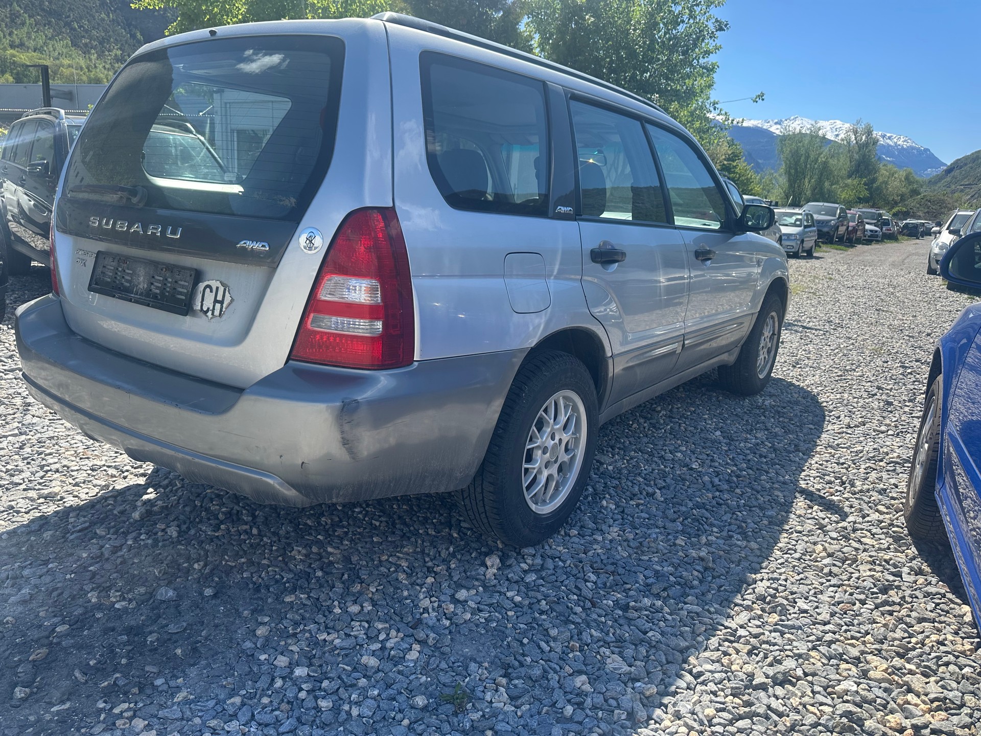SUBARU Forester 2.0X-image-2
