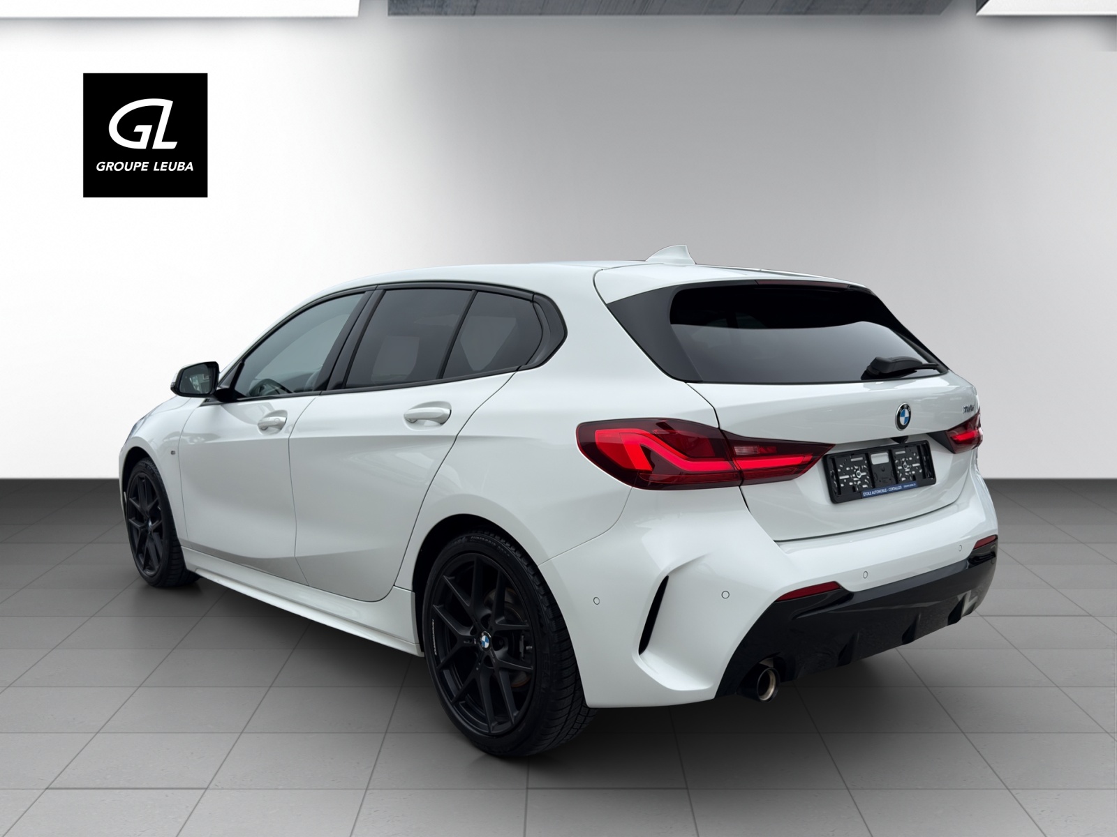 BMW 118i Pure M Sport Steptr.-image-1