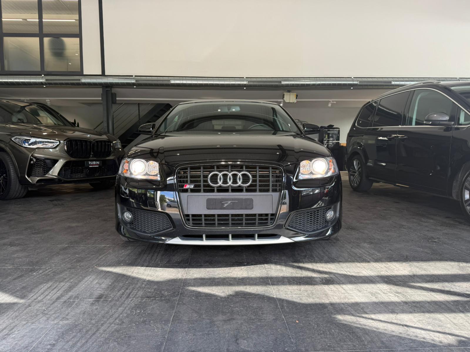 AUDI S3 2.0 Turbo FSI quattro-image-7