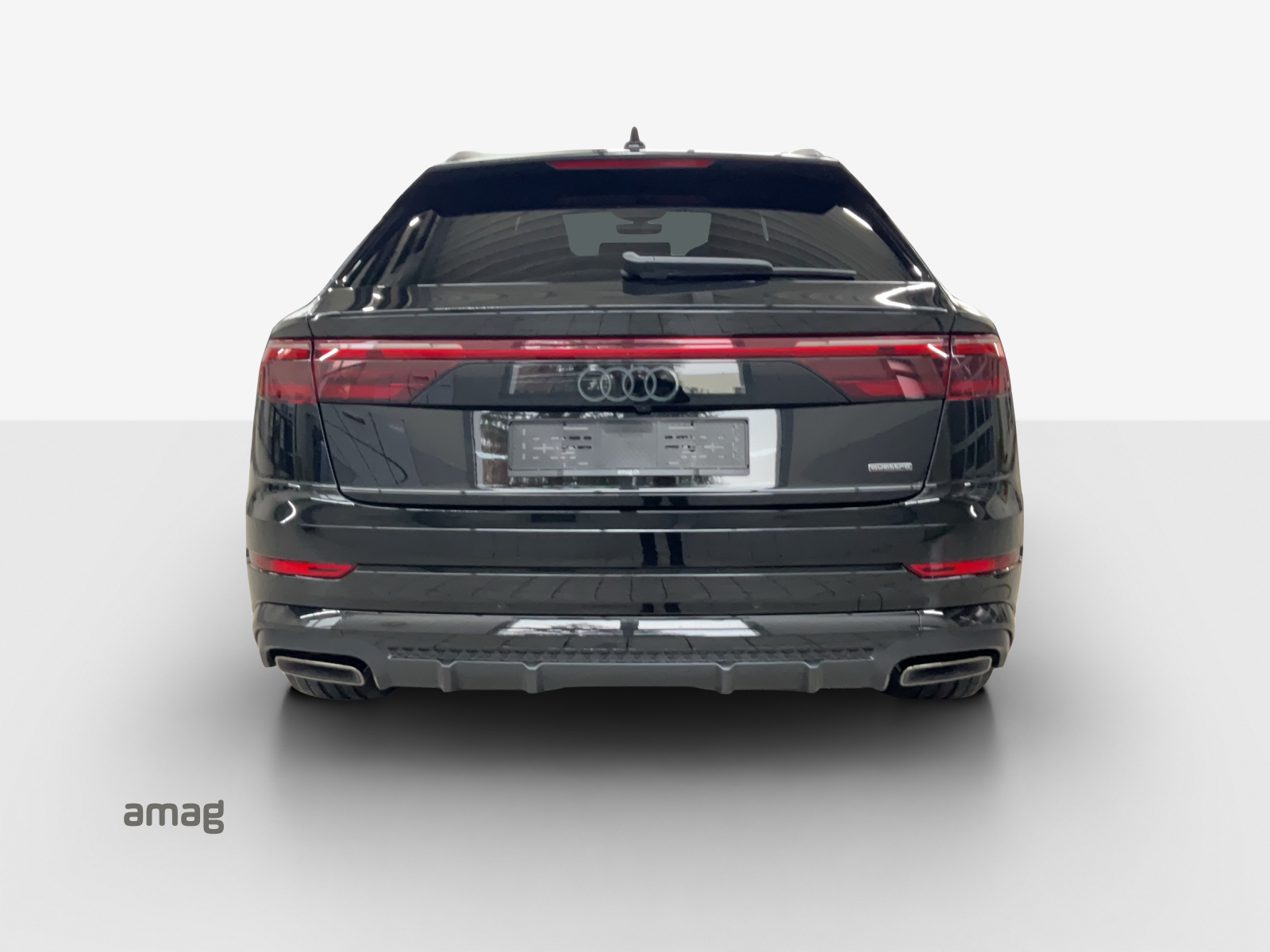 AUDI Q8 SUV TFSI e quattro 290 kW Attraction tiptronic-image-3