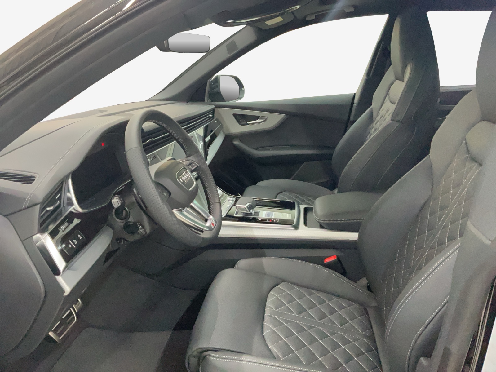AUDI Q8 SUV TFSI e quattro 290 kW Attraction tiptronic-image-7