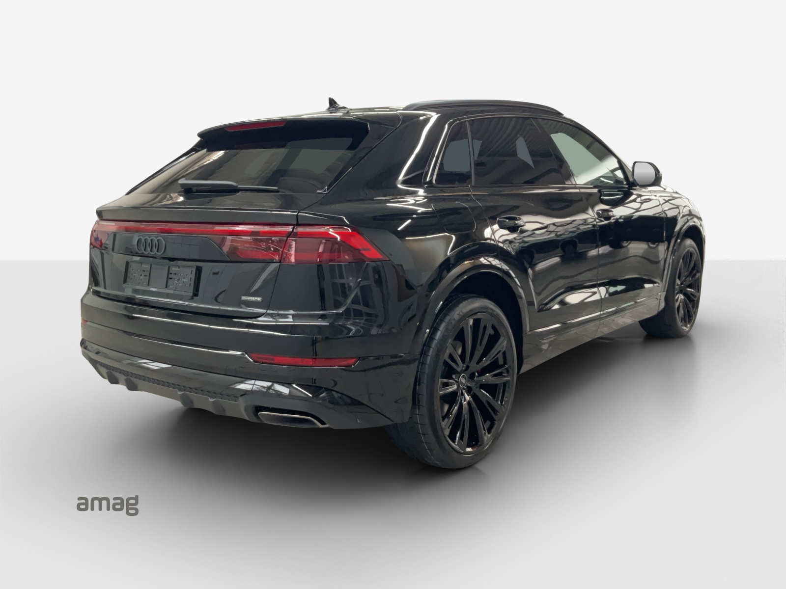 AUDI Q8 SUV TFSI e quattro 290 kW Attraction tiptronic-image-4