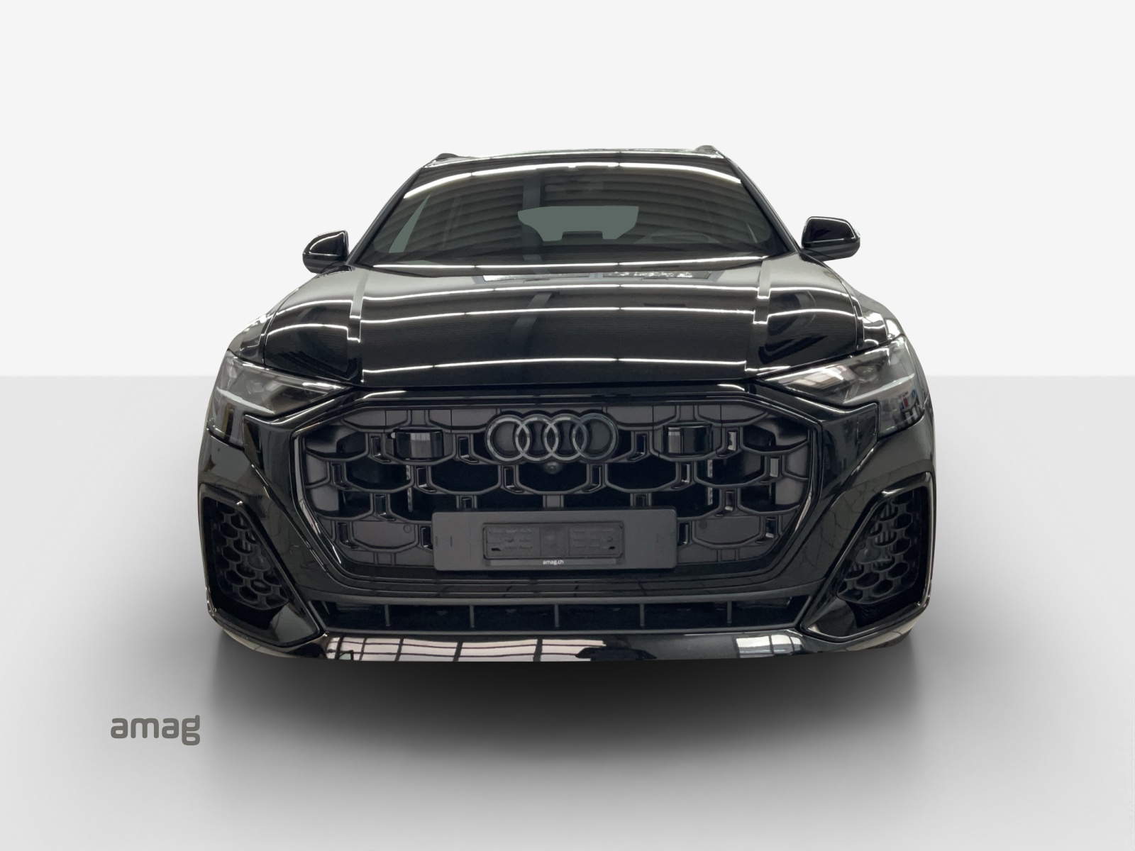 AUDI Q8 SUV TFSI e quattro 290 kW Attraction tiptronic-image-6