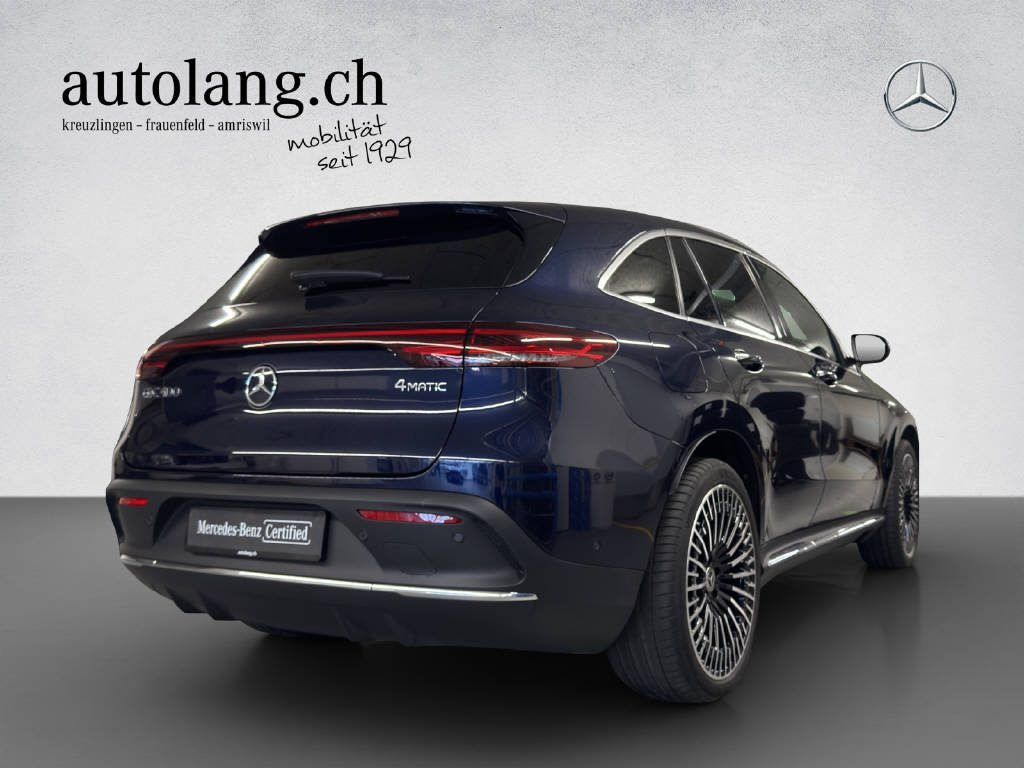 MERCEDES-BENZ EQC 400 AMG Line 4Matic-image-3