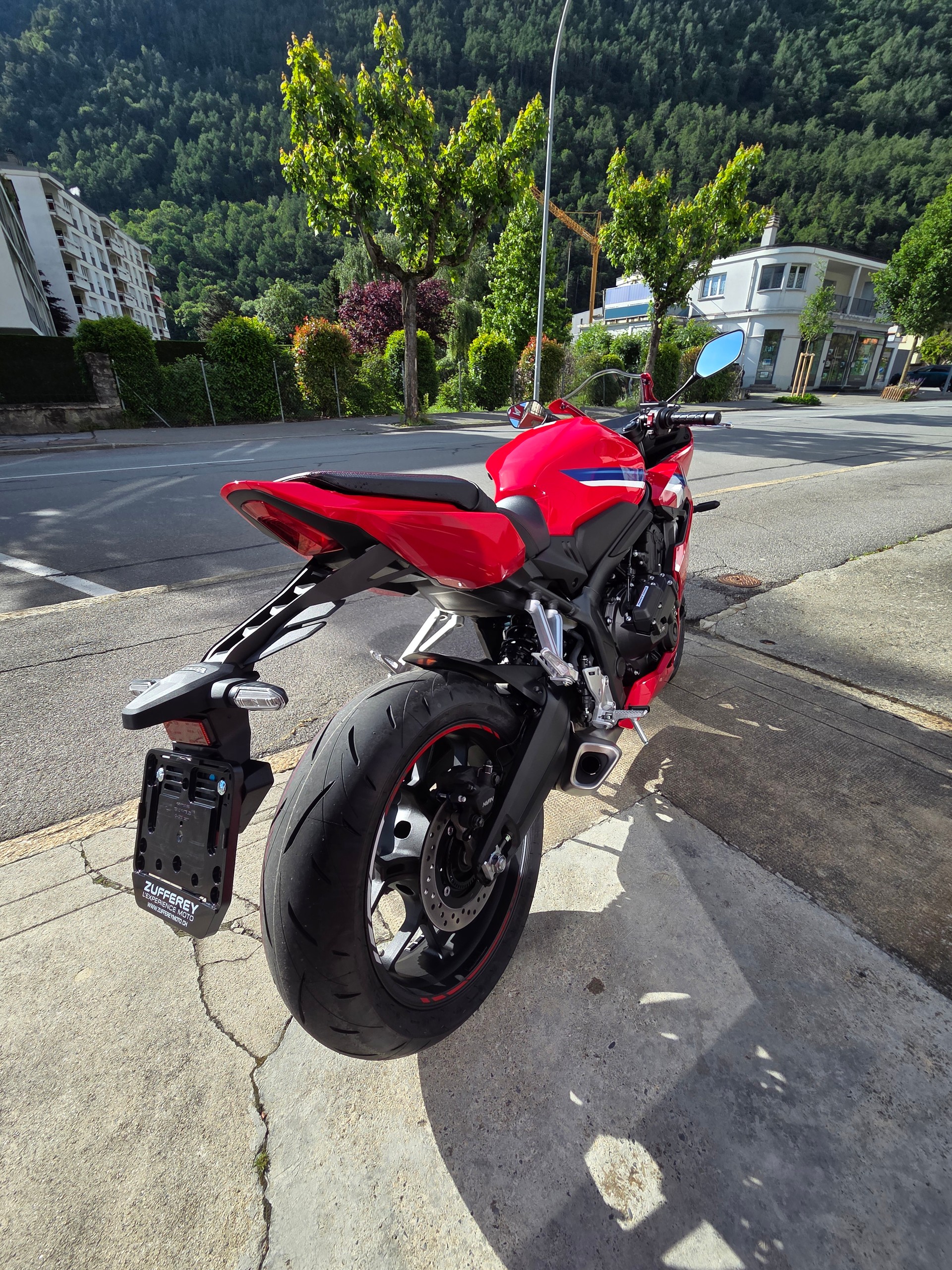 HONDA CBR 650 R E-Clutch-image-6