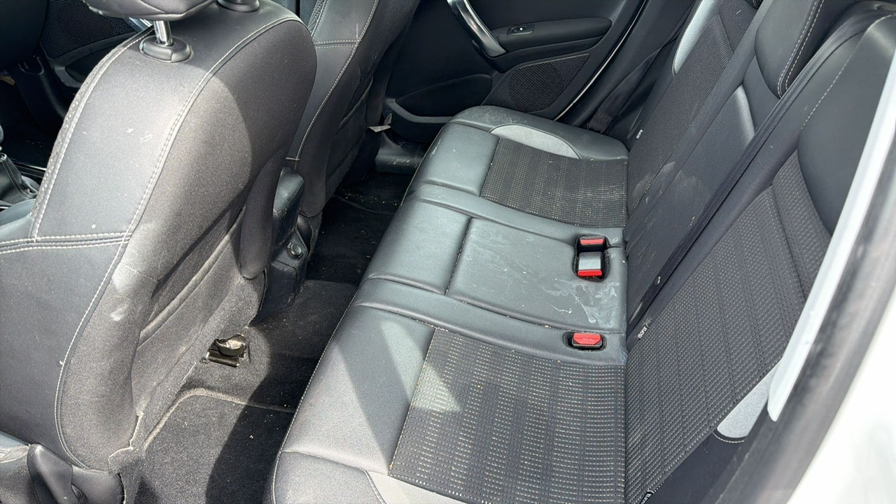 PEUGEOT 2008 1.2 PureTech Féline-image-6