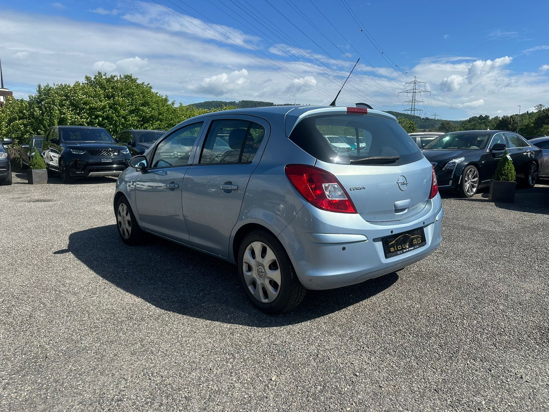 OPEL Corsa 1.2 TP Enjoy-image-2