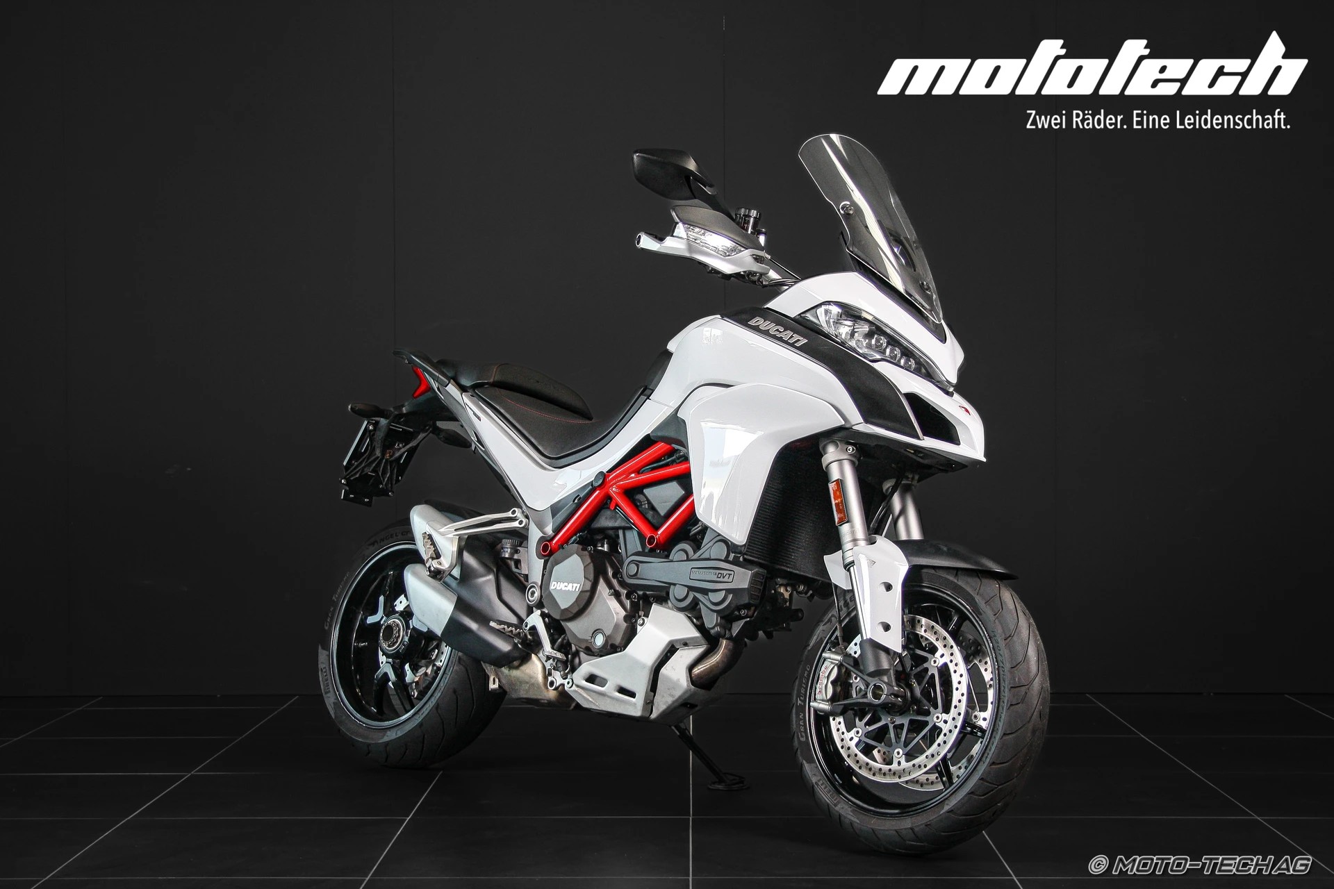 DUCATI Multistrada 1200 S