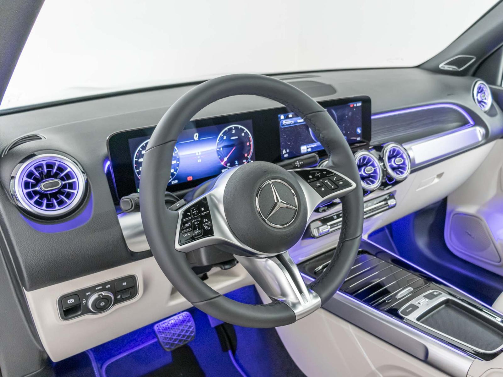MERCEDES-BENZ GLB 220 d 4MATIC-image-10