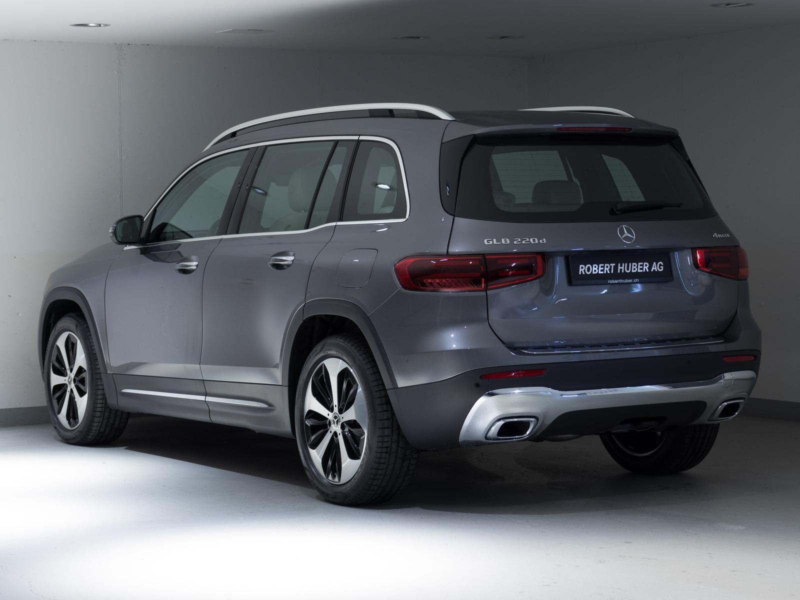 MERCEDES-BENZ GLB 220 d 4MATIC-image-3