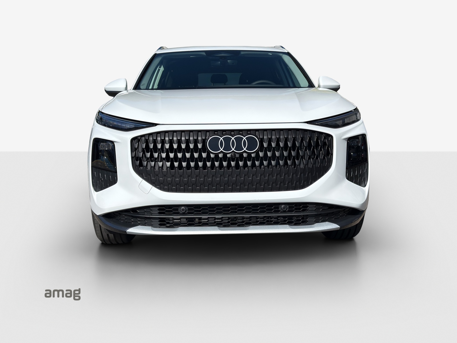 AUDI Q3 SUV 110 kW TFSI S tronic-image-6