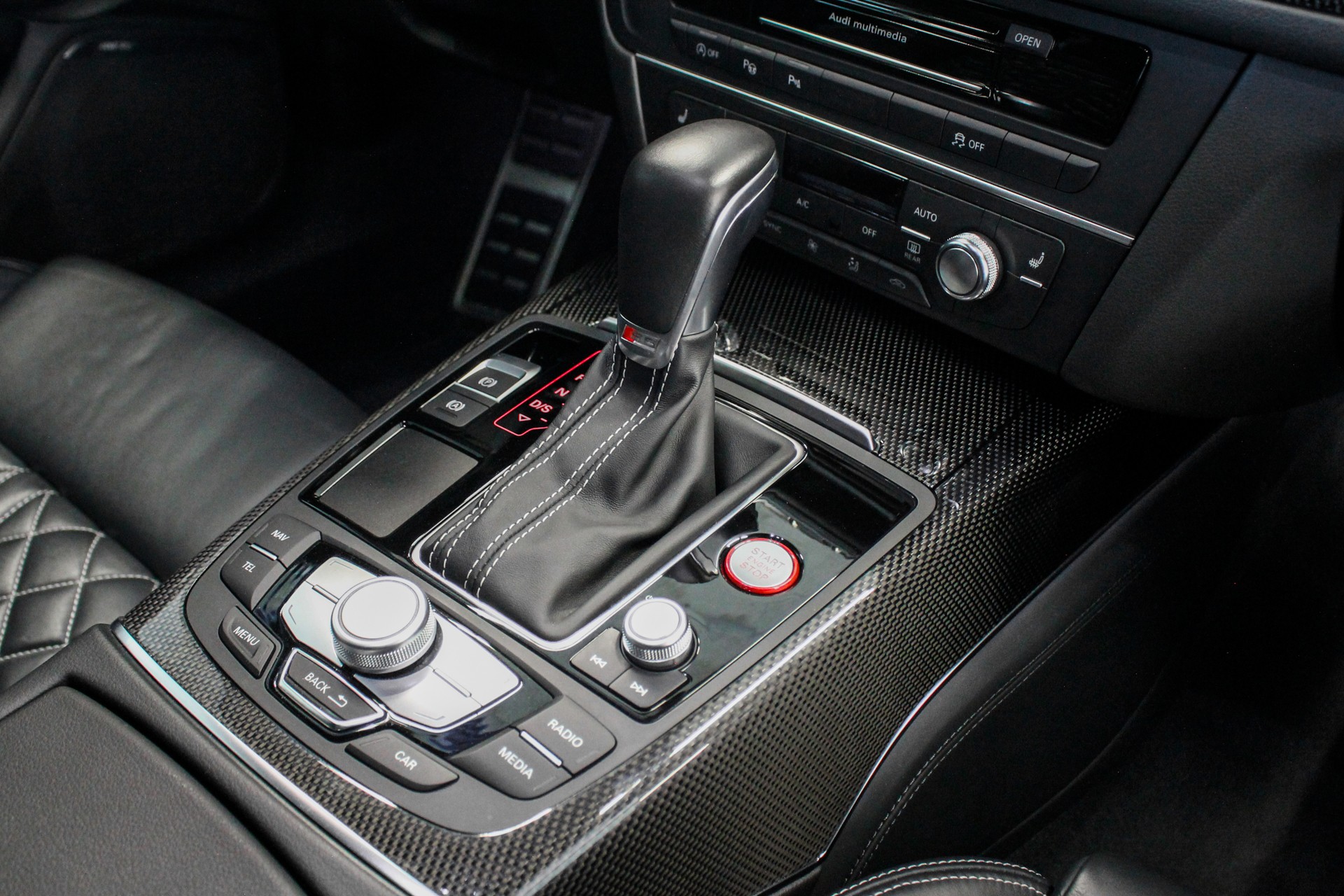 AUDI S6 Avant 4.0 TFSI V8 quattro S-tronic-image-12
