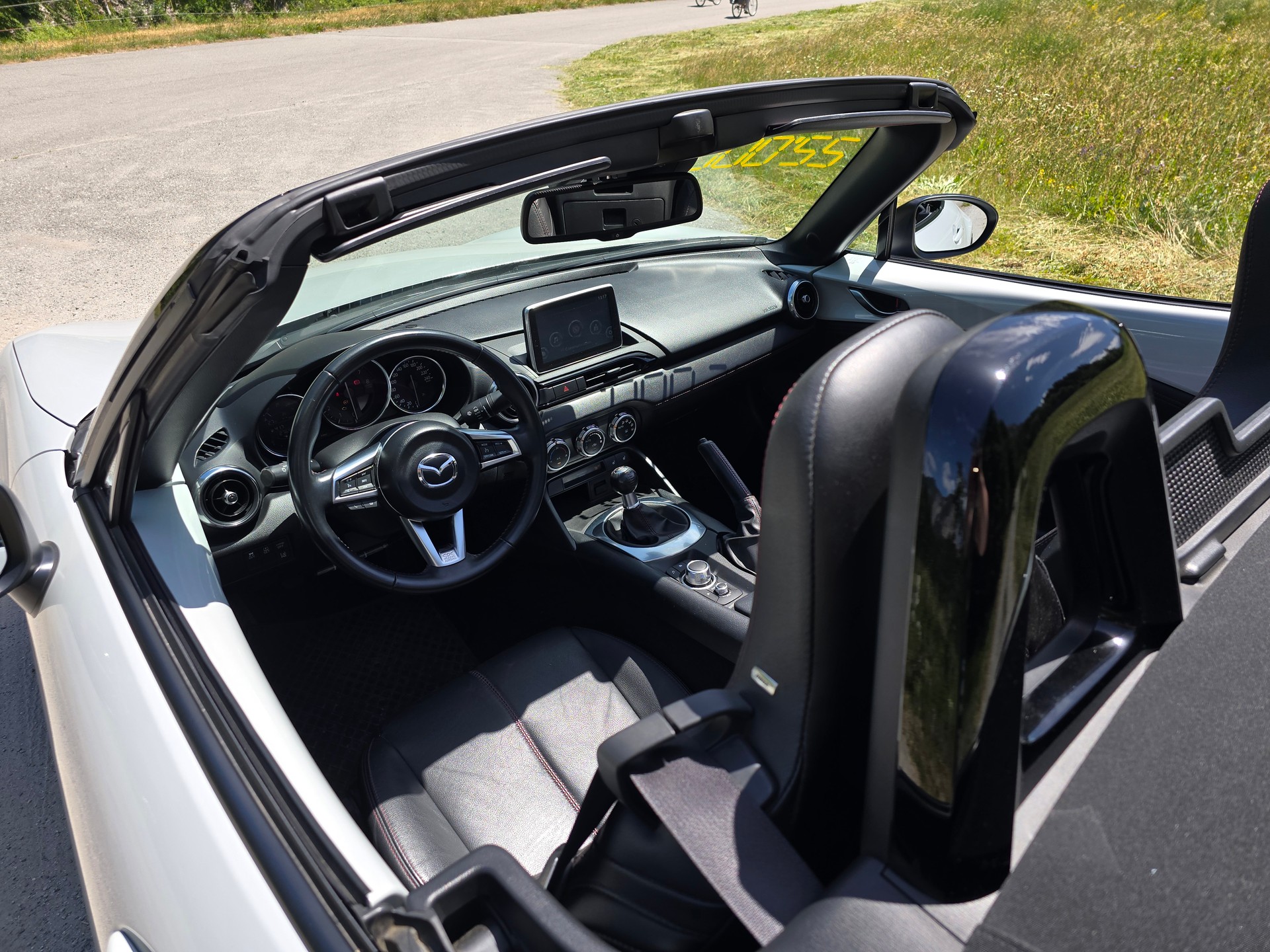 MAZDA MX-5 SKYACTIV-G 160 Ambition-image-13