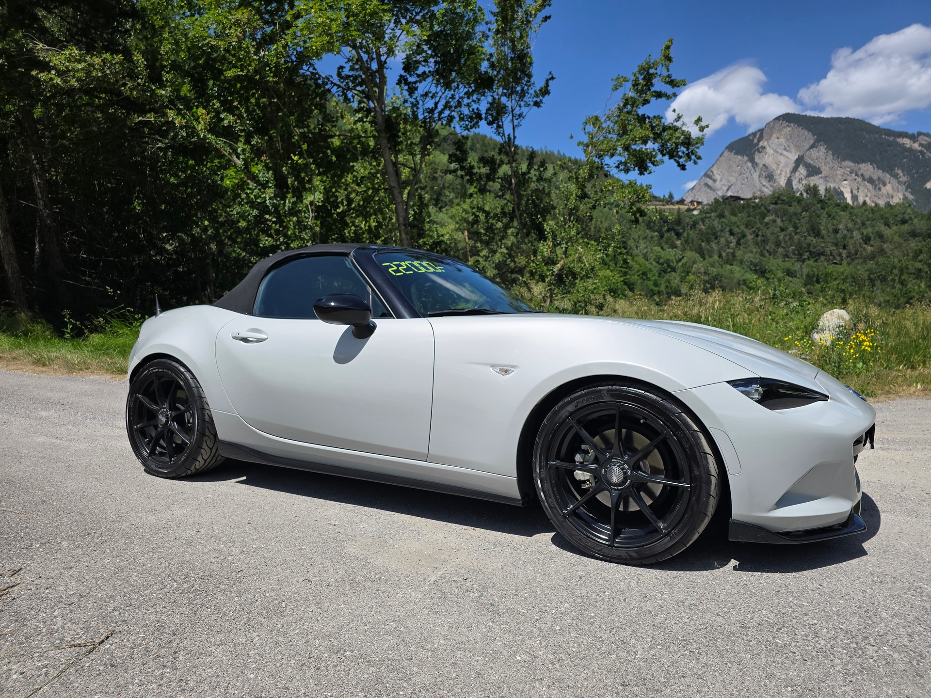 MAZDA MX-5 SKYACTIV-G 160 Ambition-showroom-element-2