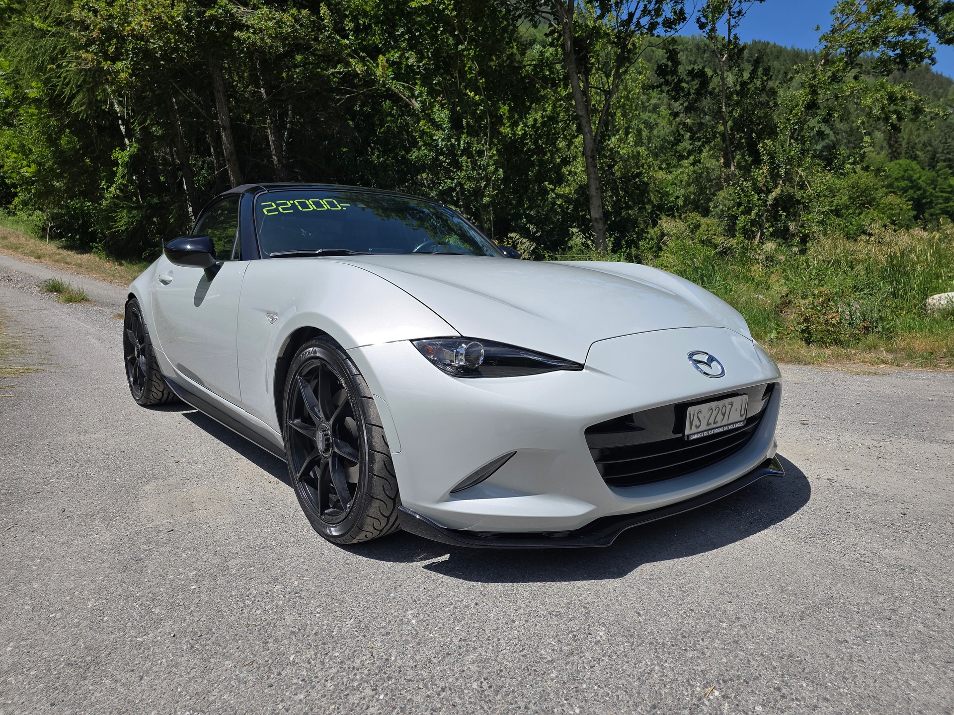 MAZDA MX-5 SKYACTIV-G 160 Ambition-showroom-element-1
