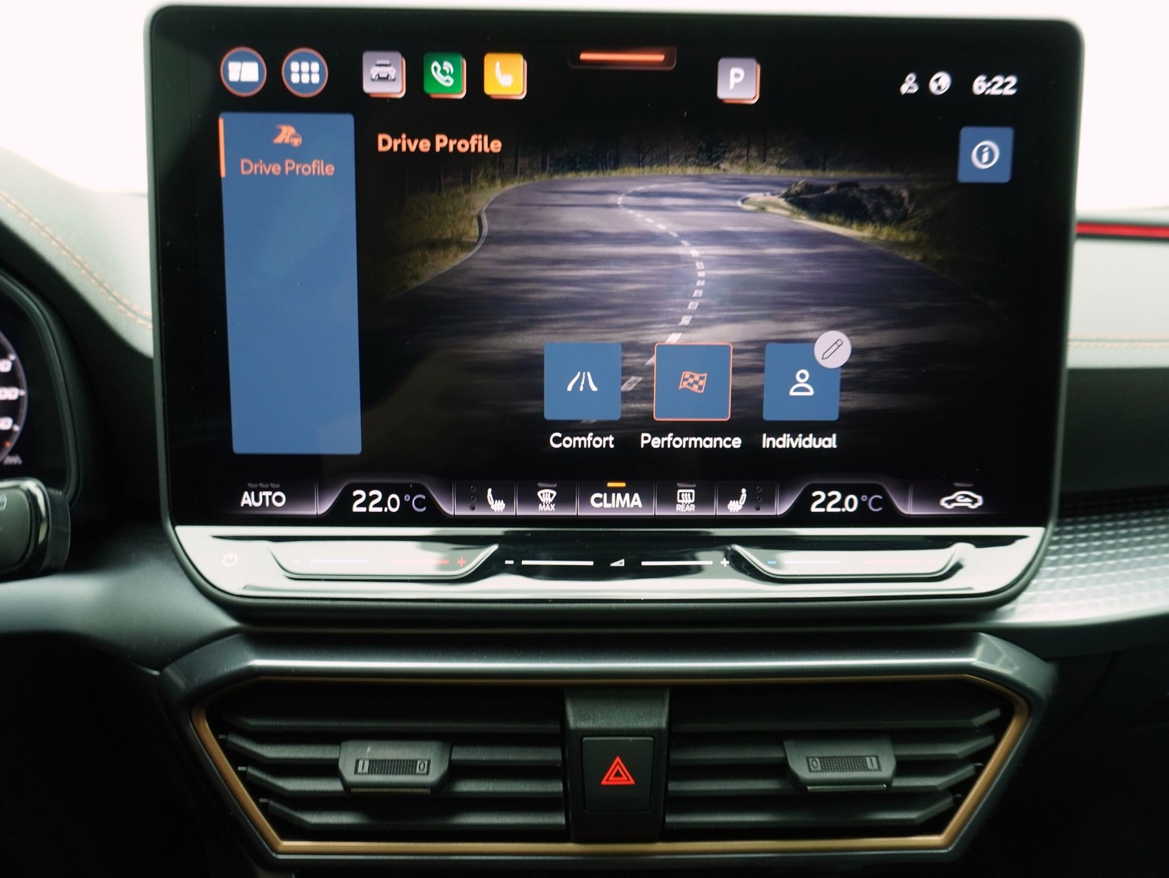 CUPRA Formentor 1.5 eTSI DSG **Cupra Werksgarantie bis 07/2029**-image-25
