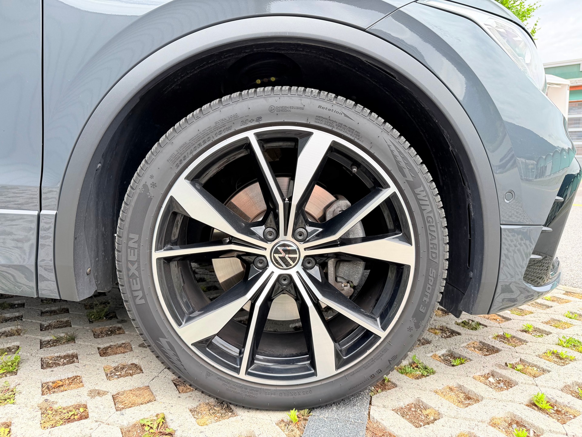 VW 2.0 TSI R-Line DSG-image-19