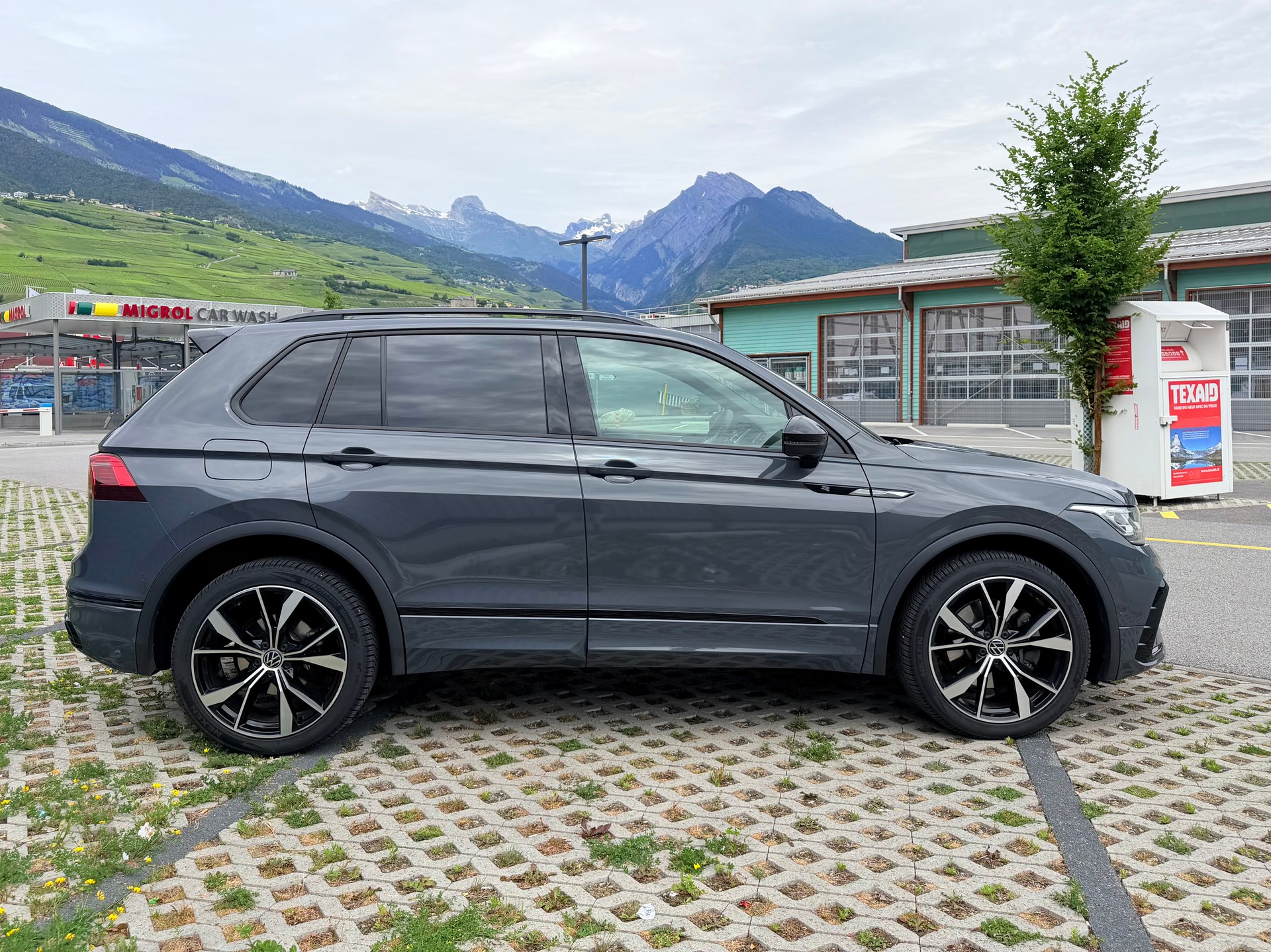 VW 2.0 TSI R-Line DSG-image-5