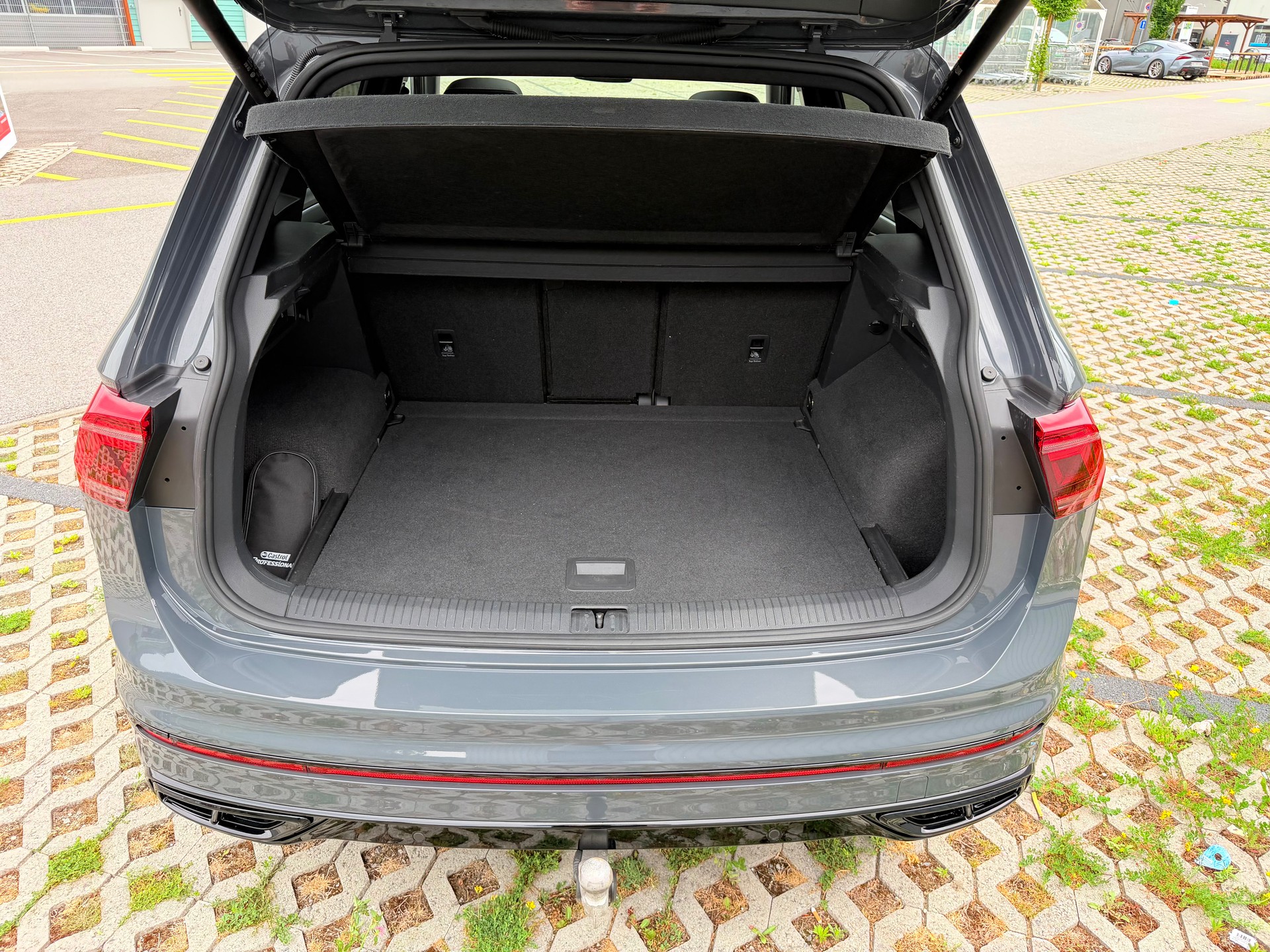 VW 2.0 TSI R-Line DSG-image-11