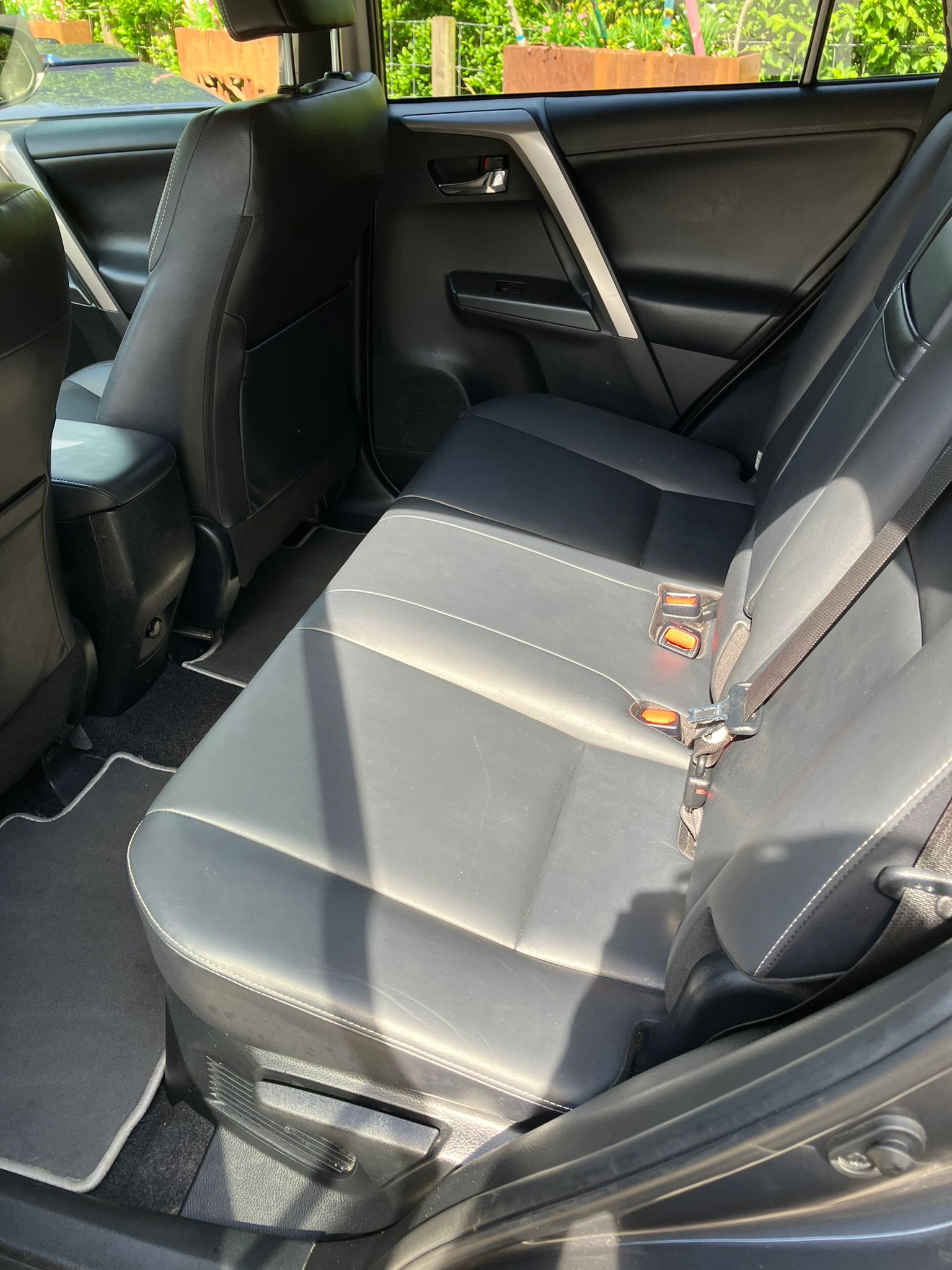 TOYOTA Rav-4 HSD Premium-image-5