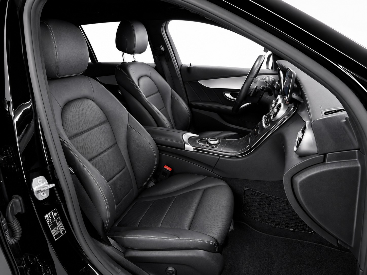 MERCEDES-BENZ C 200 AMG Line 4matic Kombi CH FAHRZEUG-image-9