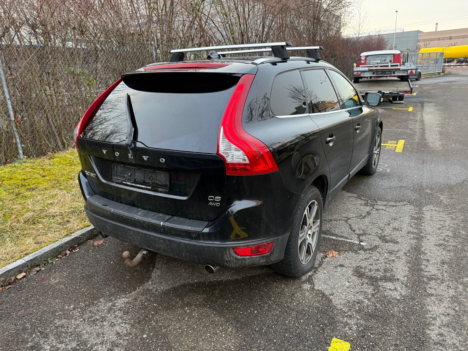 VOLVO XC60 D5 AWD Summum Geartronic-image-5