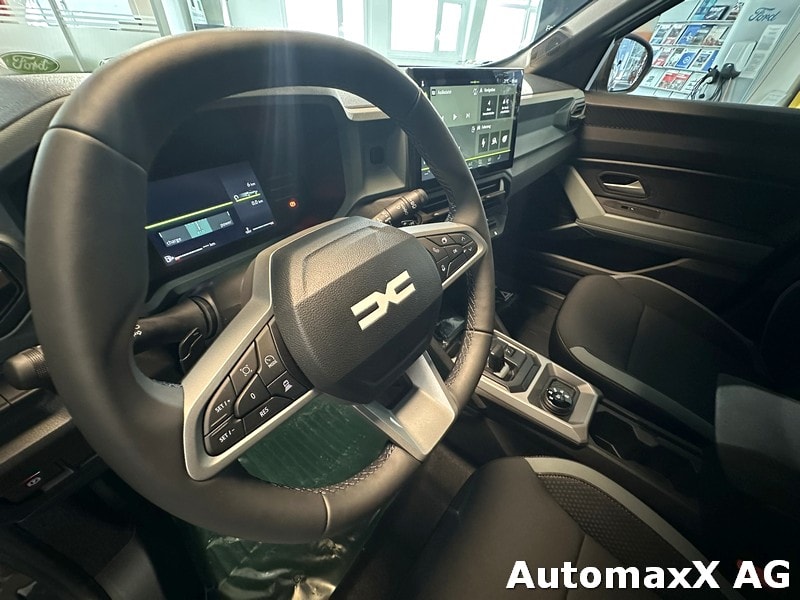 DACIA Duster 1.2 Hybrid Extreme 4WD-image-9