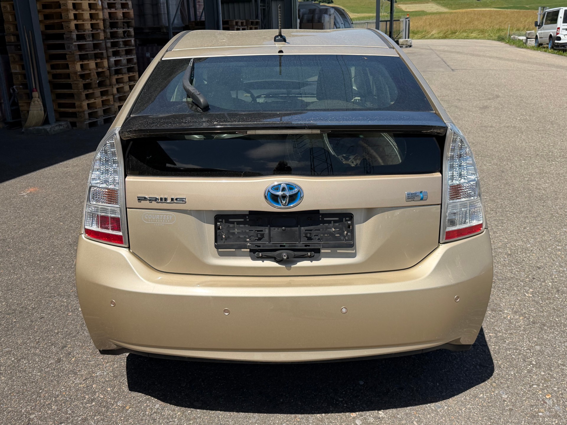 TOYOTA Prius 1.8 16V Hybrid-image-11